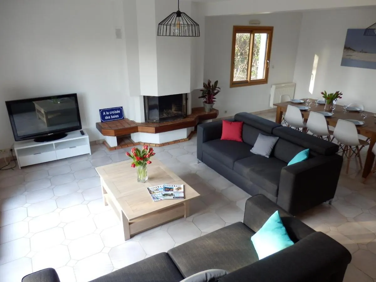 Villa A La Croisee Des Baies Tremeoc Holiday home